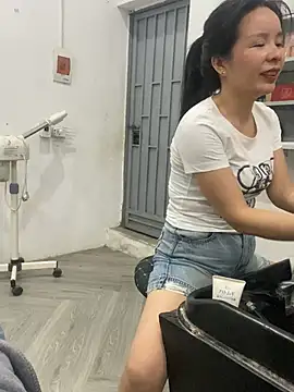 Ivy_Trix2 webcam