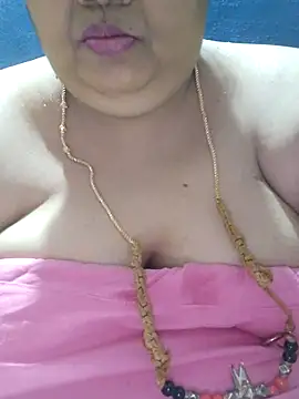 tamilthanushri webcam