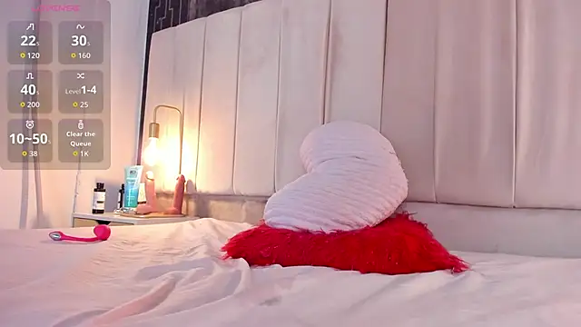 sarita_rouzze webcam