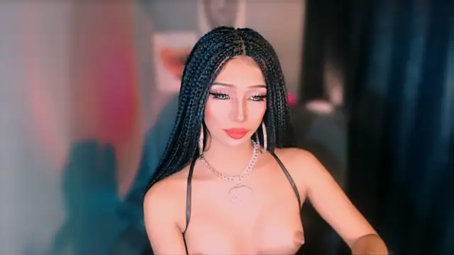 xUrGoddess_islaCumsAlotx webcam