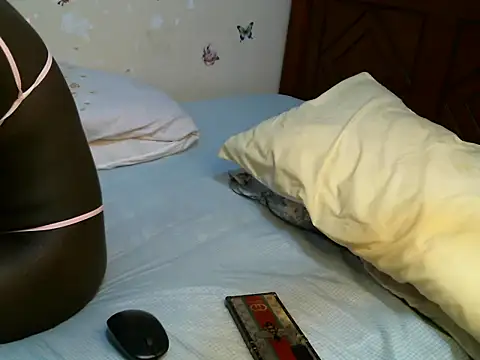 pinkeie_ webcam