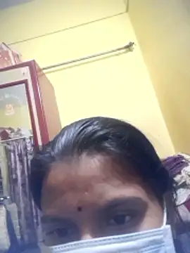 kirti-sharma webcam