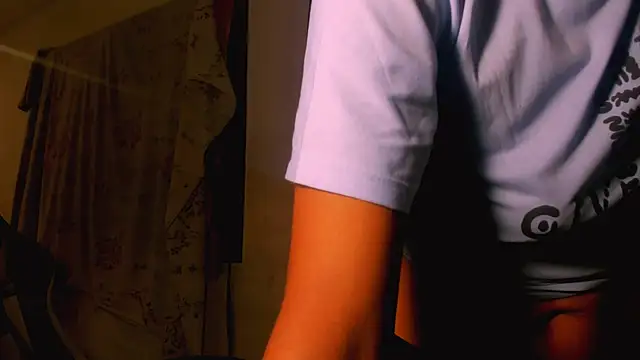 bad_girl_xxx webcam
