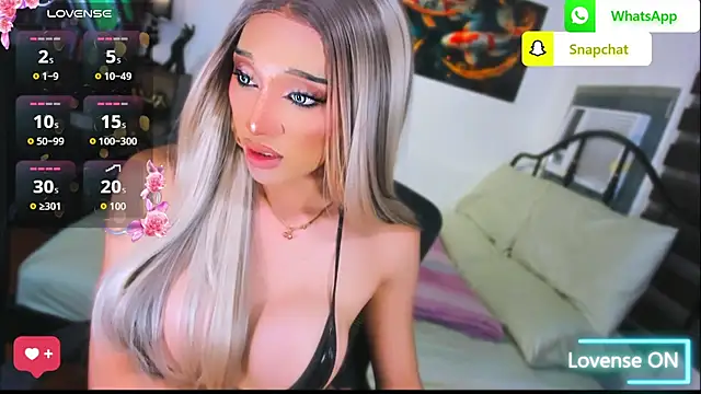 UrDominantBella webcam