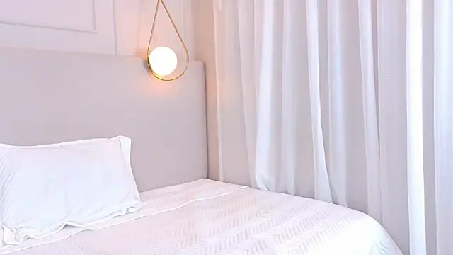 ZoeyPetit webcam