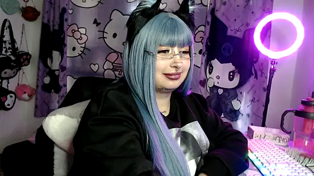 lussyevans24 webcam
