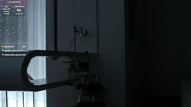 LeilaHiuston webcam
