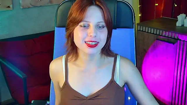 VivienneHebert webcam