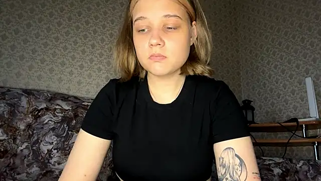 HildeConery webcam