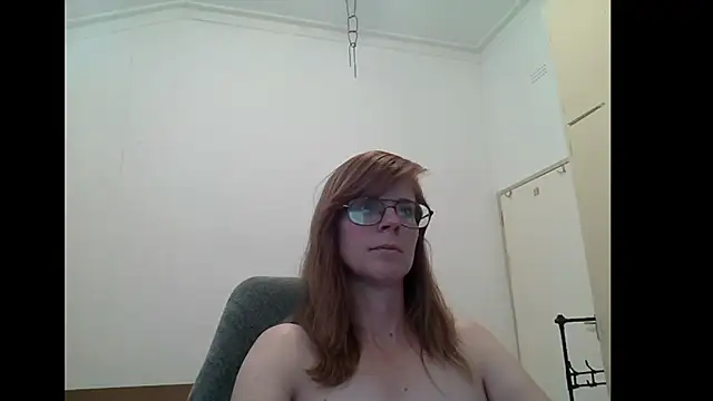SavannaGirly webcam