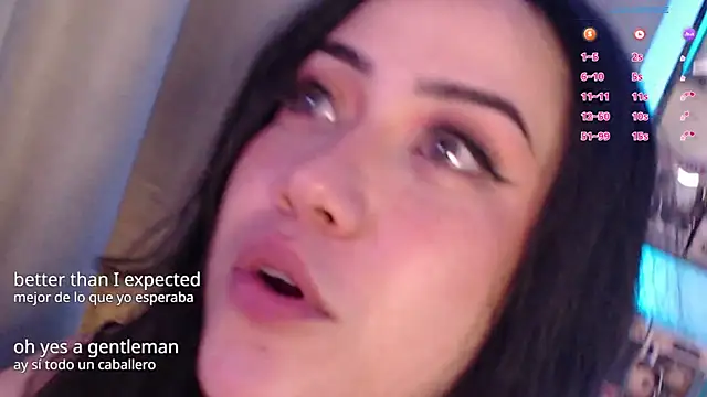 Emmy_Ruiz webcam