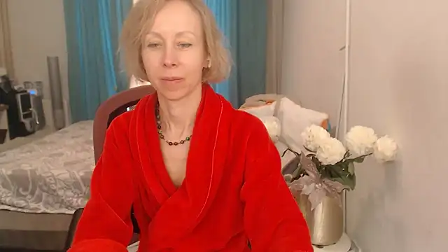LuxuryNika webcam