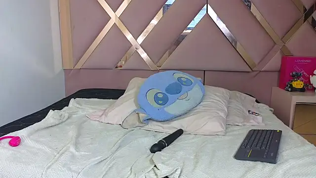 Sophia_moo_ webcam