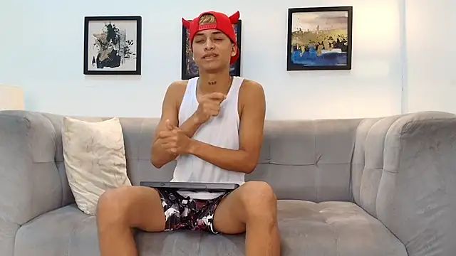 GOLD_BOYS webcam