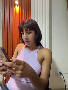 Violet_rousse7 webcam