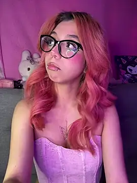 Valen-Foxx1 webcam