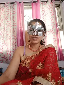 thanusi_2 webcam