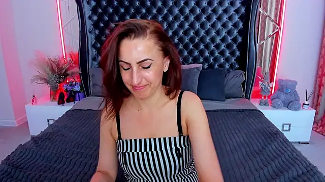 Rebecca_Diamond webcam