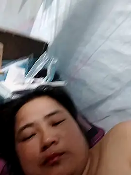 BigAss-69 webcam