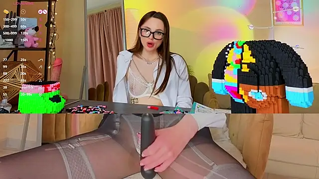 OliviaKis_ webcam