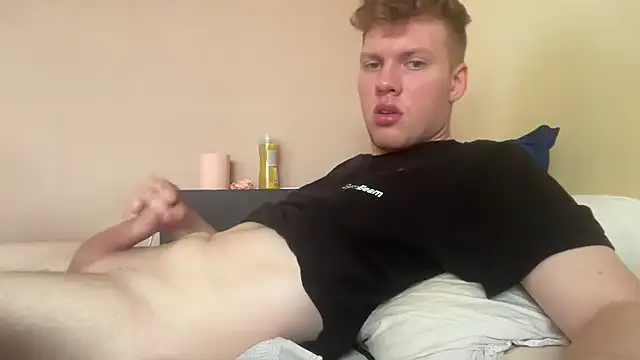 sexybooii6968 webcam
