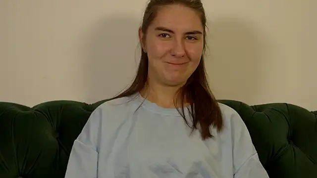 AlisaAlarie webcam