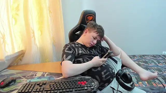 iliaskrislove webcam