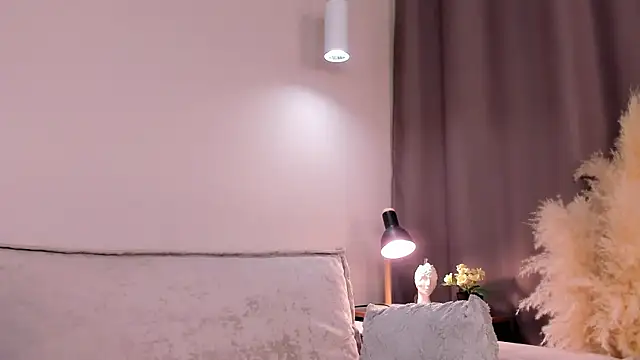 Nora_Ford webcam