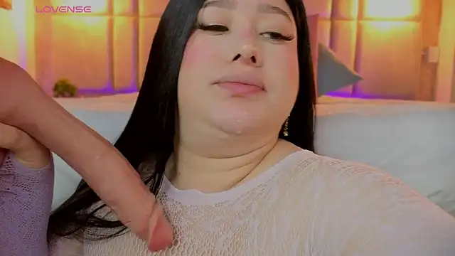 Leaa_Cox webcam