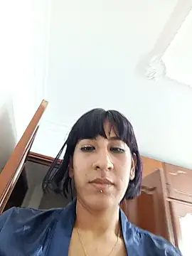 Violet_rousse7 webcam