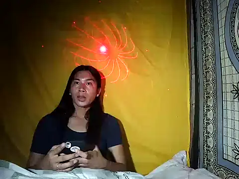 Asian_PrettyAle webcam