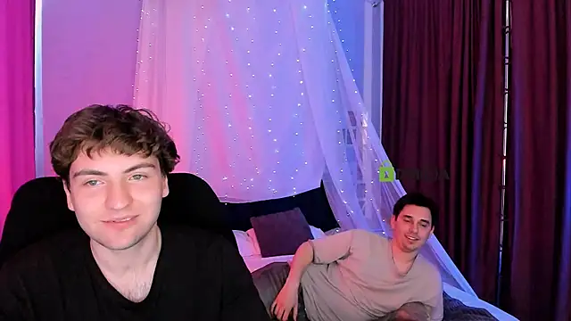 joseph_bear_ webcam