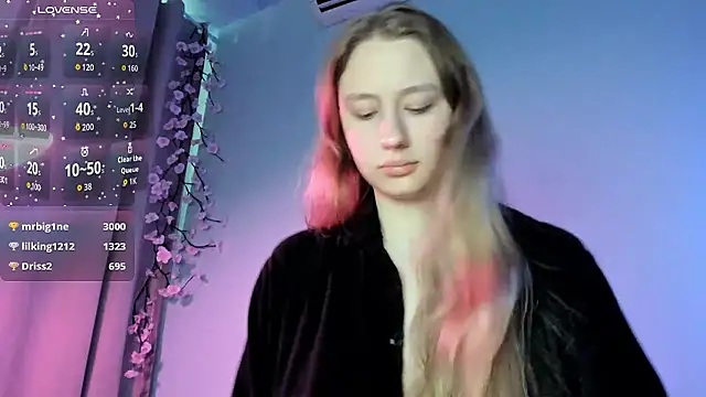 NicolePax webcam