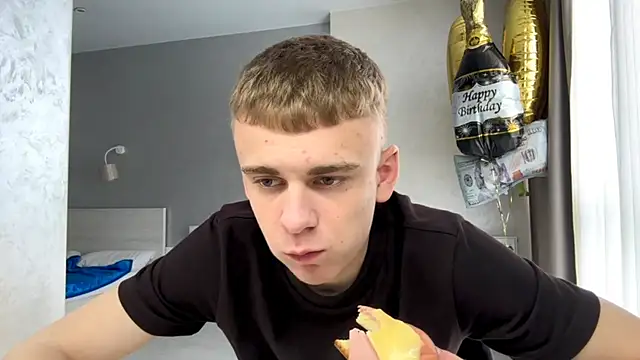 SoloFury webcam