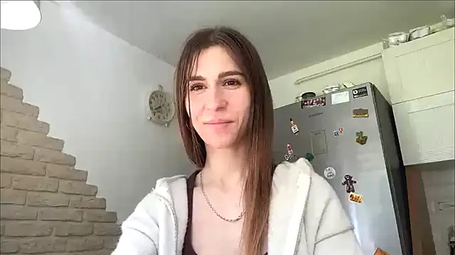 ZaraGuyette webcam