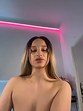 ScarletFlameee webcam