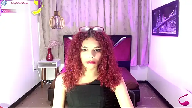 luisa__torres webcam