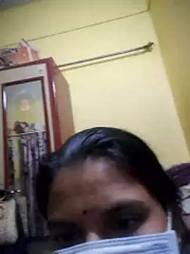 kirti-sharma webcam