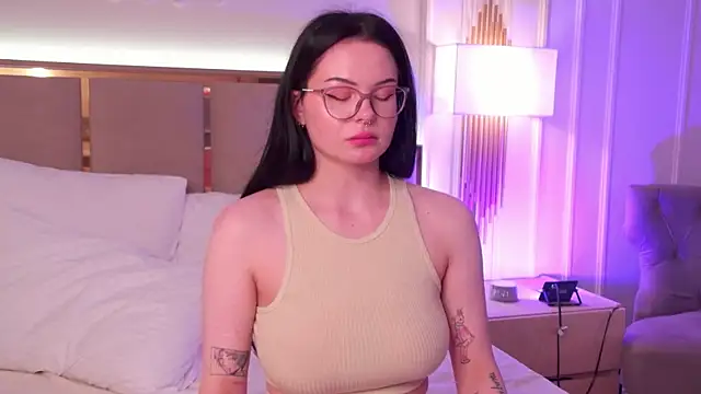 CindyMil webcam