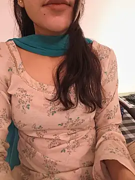 zoya_baby_ webcam
