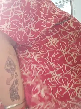 tamilthanushri webcam