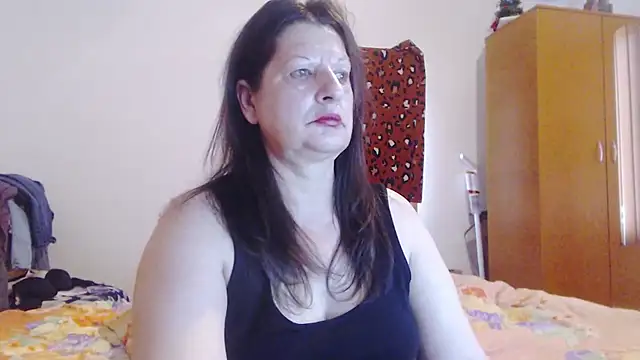 ExtasyMature webcam