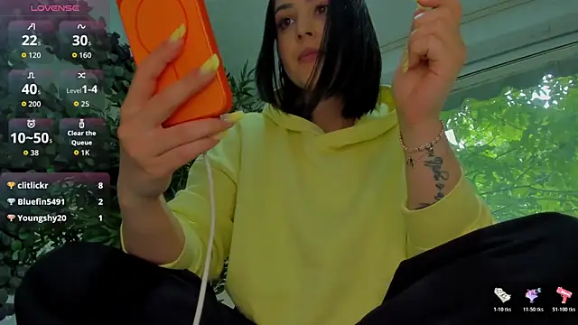 Lexi_Storm webcam