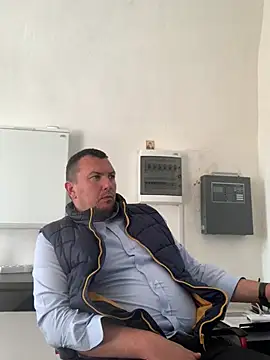 Mike8523 webcam