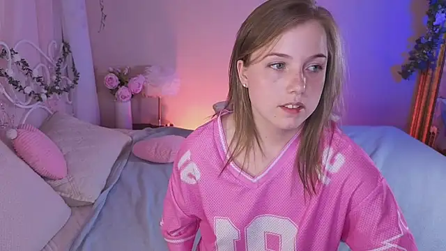 mary_ton webcam