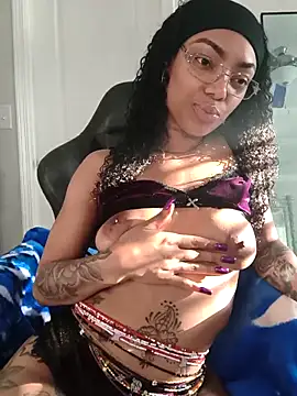 butterflybootyy webcam