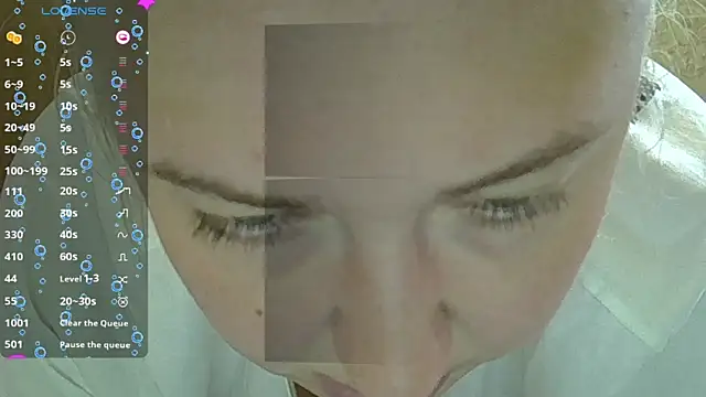 CurvyWild_Lady30 webcam