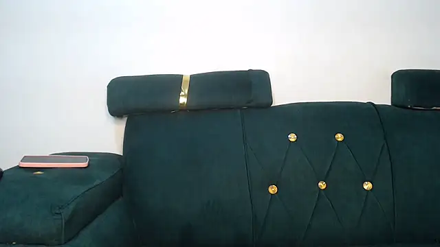 Nylah_ webcam