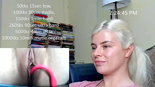 queenofthenighttt webcam