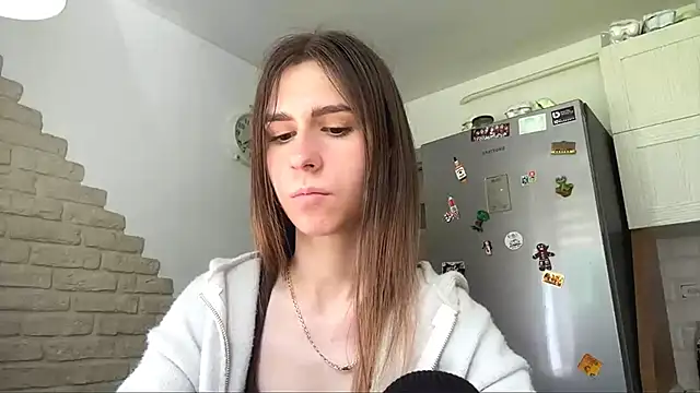 ZaraGuyette webcam